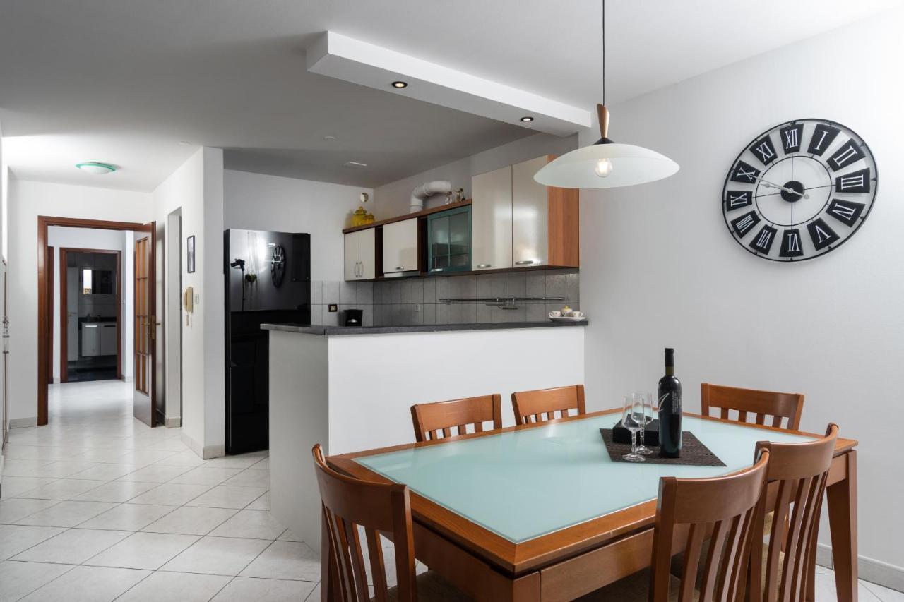 Apartment Horizon สปลิท ภายนอก รูปภาพ